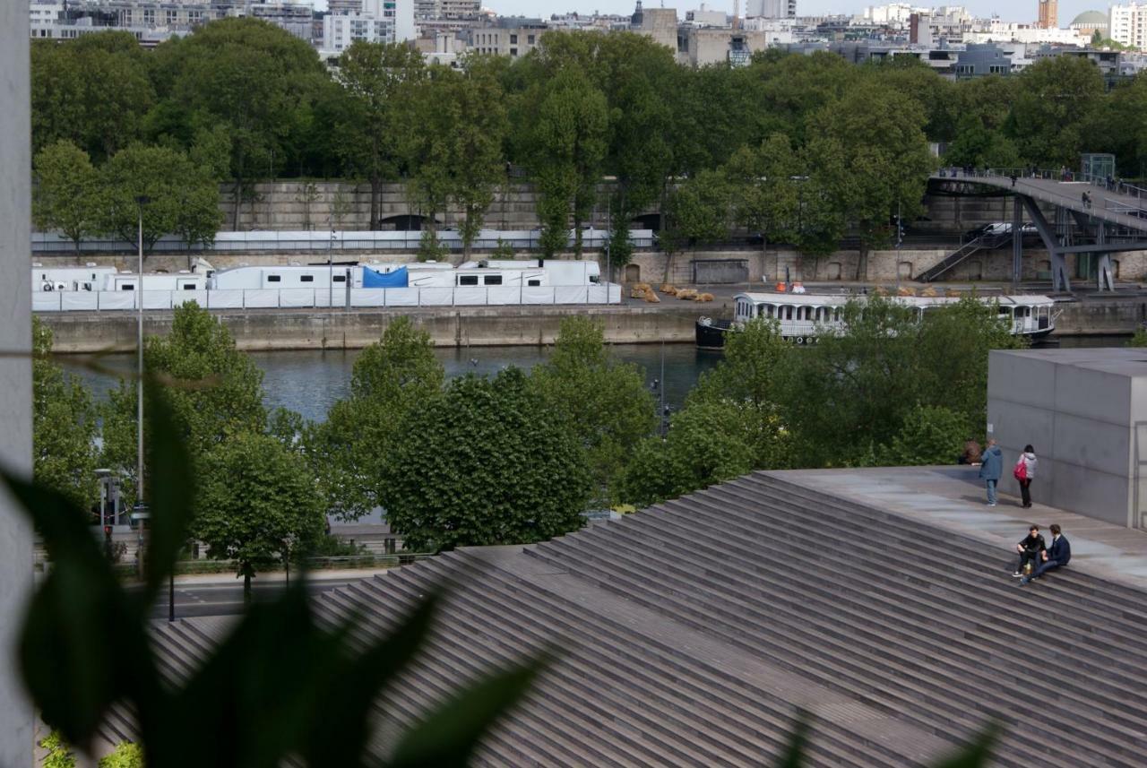 Seine Front Room / Lib. F.Mitterrand París Exterior foto